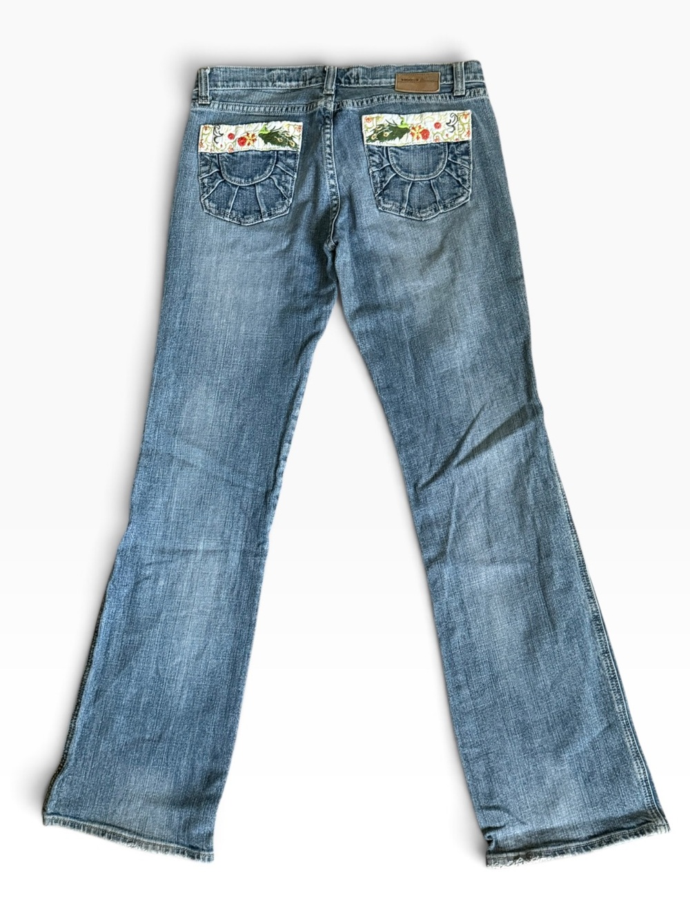Vintage Y2K Vigoss Low Rise Flare Jeans Floral Embroidered Back Pocket Trim